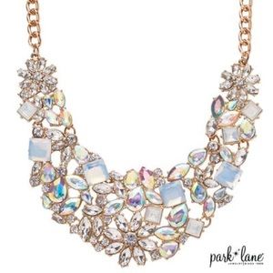 Brand new Elsa necklace and earring set, Parklane
